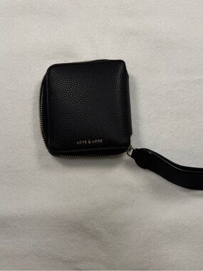 Love & Lore Black Textured Zip Wallet with Wristlet